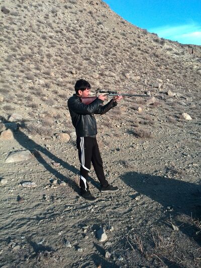  ,   Ruslan, 40 ,   ,   , c 