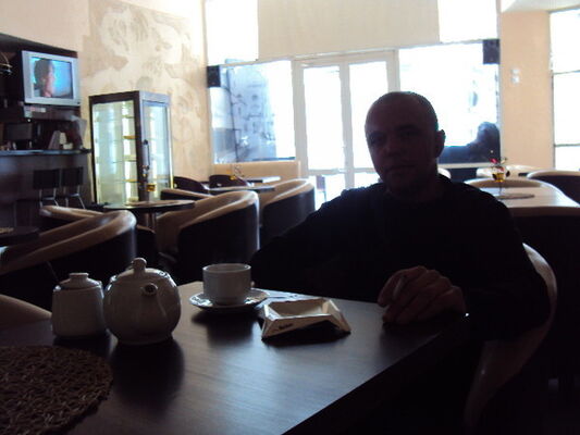  ,   Denis, 42 ,   