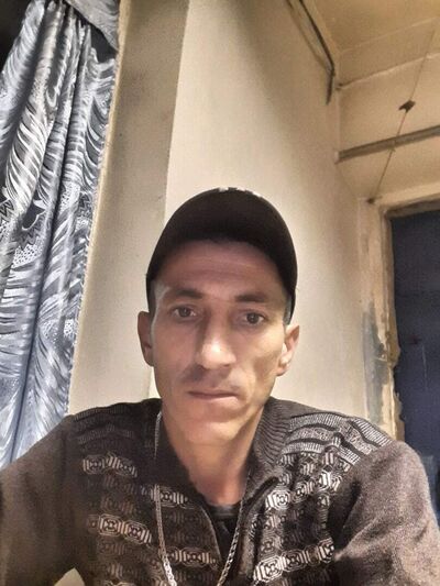  ,   Derekt, 40 ,   ,   