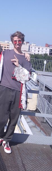  -,   , 21 ,   ,   