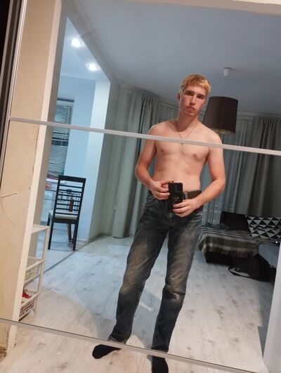  ,   Daniil, 23 ,   ,   