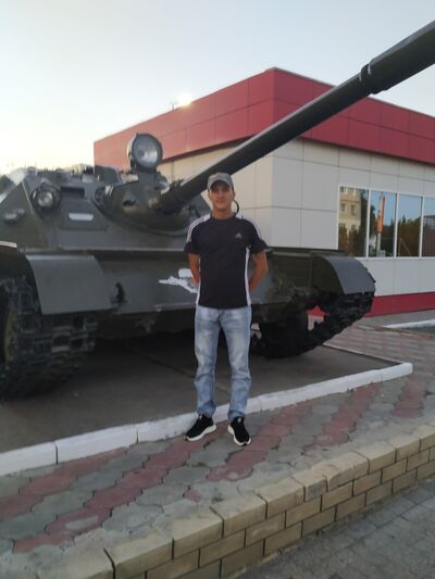  ,   Sergey, 35 ,   