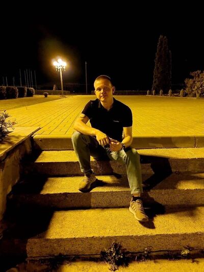  ,   Artem, 26 ,   ,   