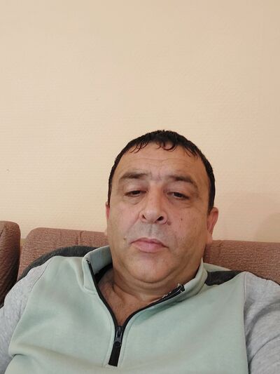  ,   Zaur, 42 ,   ,   