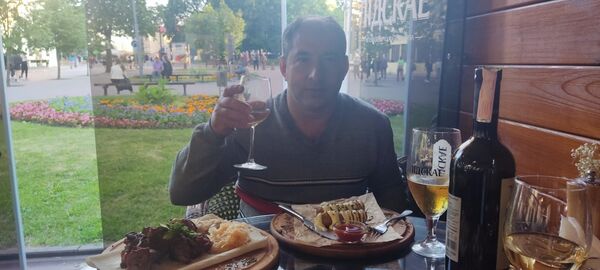  ,   Piotr, 48 ,   ,   , c 