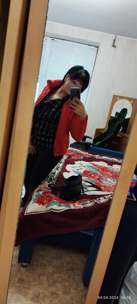  ,   Lana, 40 ,   ,   , c , 