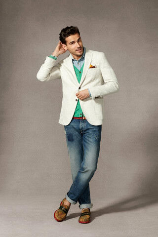  ,   Sarik macho, 31 ,   ,   , c 
