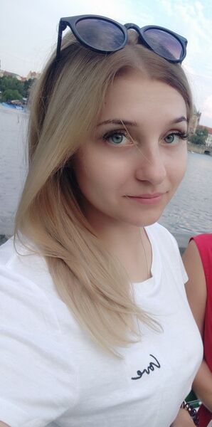  ,   Dreamcatcher, 29 ,  