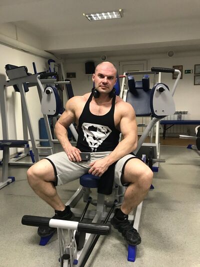  ,   Tibald, 42 ,   