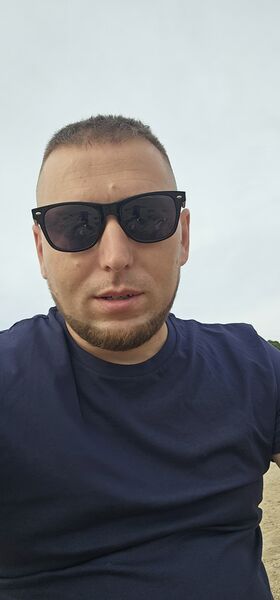  Cannes,   Alex, 30 ,   ,   