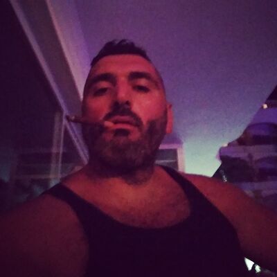  ,   Zafer, 40 ,   ,   , c 
