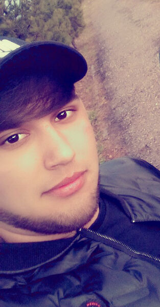  ,   Maks, 27 ,   ,   , c 