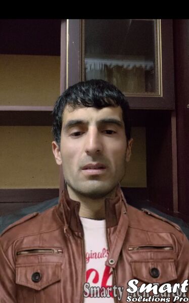  ,   Umar, 39 ,  
