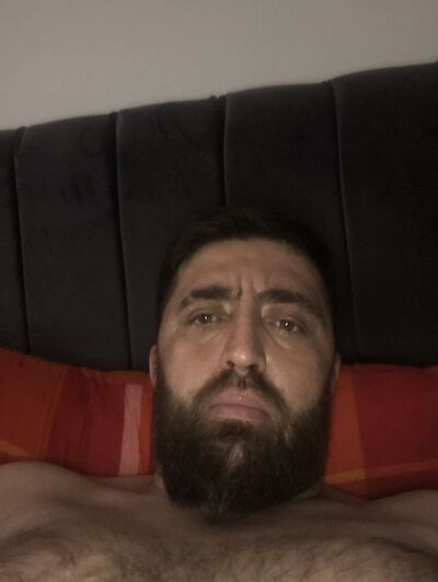  ,   Efe, 40 ,   ,   