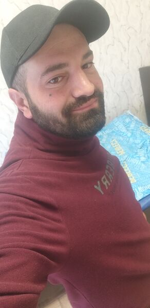 ,   Rus, 32 ,   