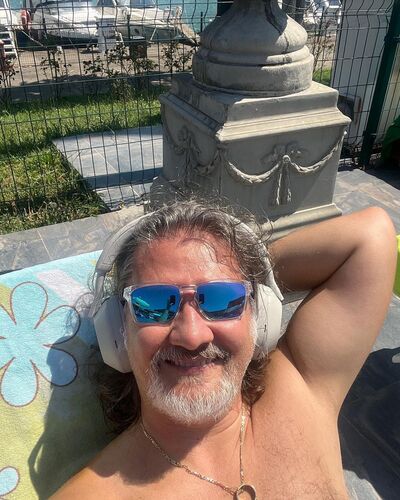  ,   Burak, 58 ,   ,   , c 
