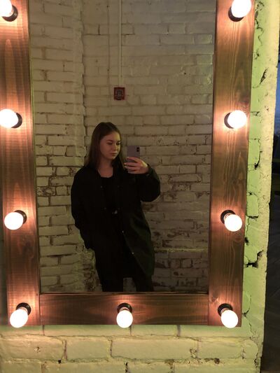  --,   Tatiana, 22 ,   
