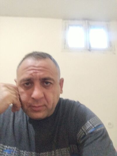  ,   Samir, 42 ,   ,   