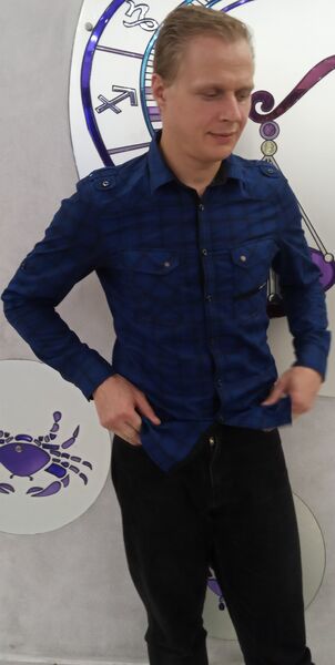  ,   Oleg, 36 ,   ,   , c , 