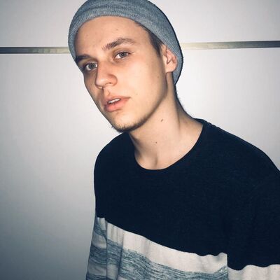 ,   Daniil, 22 ,   ,   