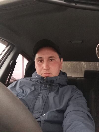   ,   Ilkham, 35 ,   ,   , 