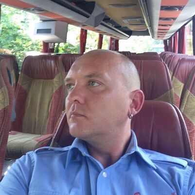  Dortmund,   , 47 ,   ,   , c 