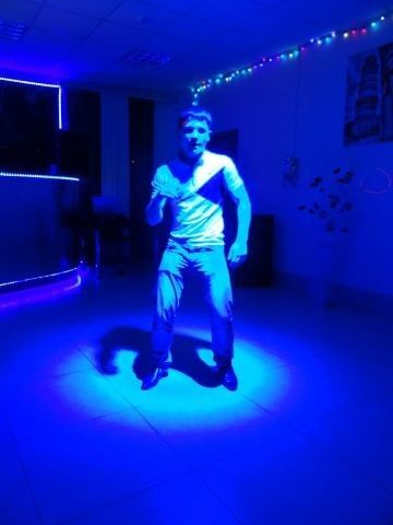  ,   , 30 ,   