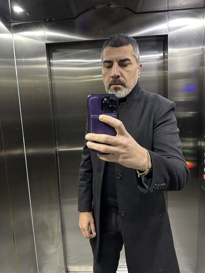  Cesme,   Stefan, 48 ,   ,   