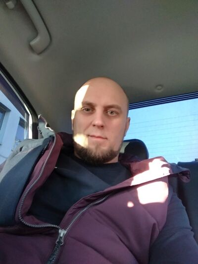  -,   Petr, 43 ,   ,   , c 