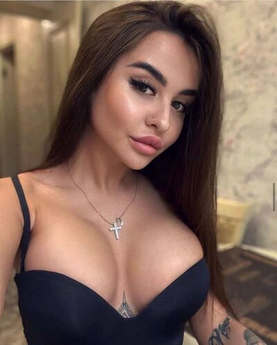 ,   Angelinaaa, 25 ,   ,   
