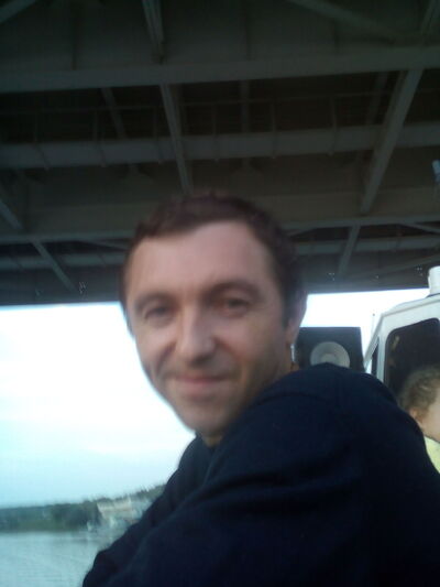  ,   Dima, 44 ,   