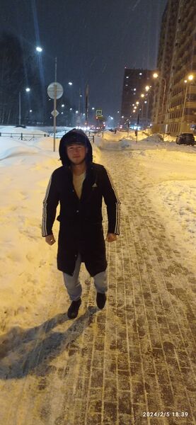  ,   Bekzod, 23 ,   ,   