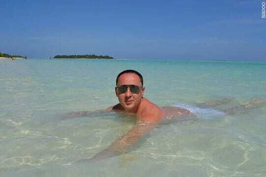  ,   Artem, 42 ,   ,   , c 