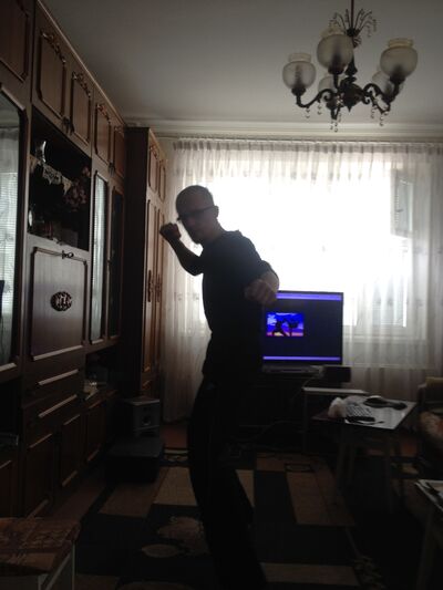  ,   Vik, 42 ,   ,   
