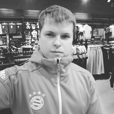  ,   Mark, 33 ,   ,   