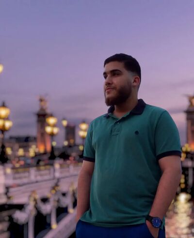  ,   Azeddine, 24 ,   ,   