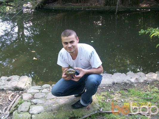 ,   Artiom, 43 ,   