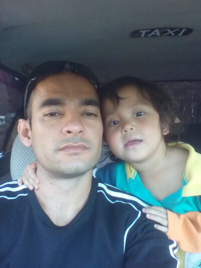  -,   Denni, 40 ,     , c 