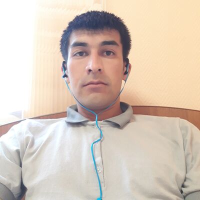  ,   Jamshidbek, 32 ,     