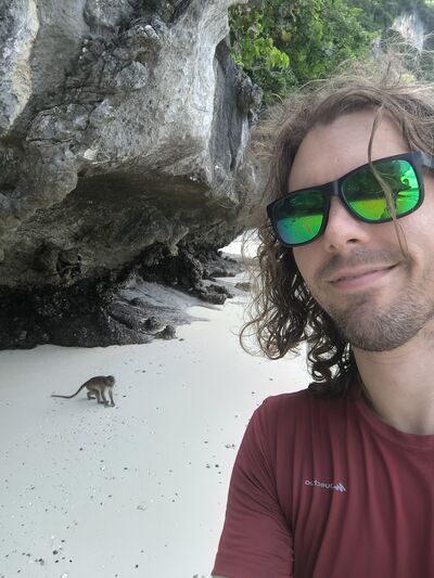  ,   Xaviermolbo, 33 ,   ,   