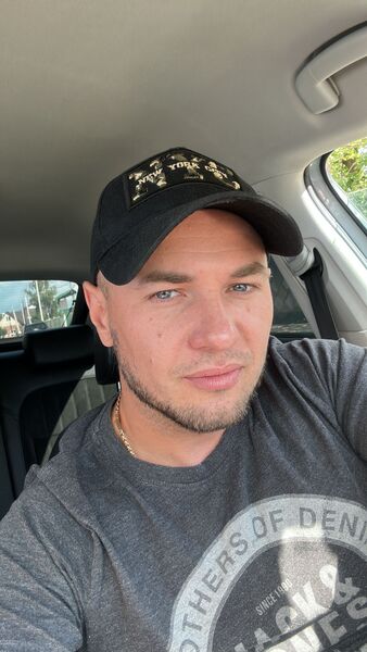  ,   Vlad, 35 ,   ,   , c , 