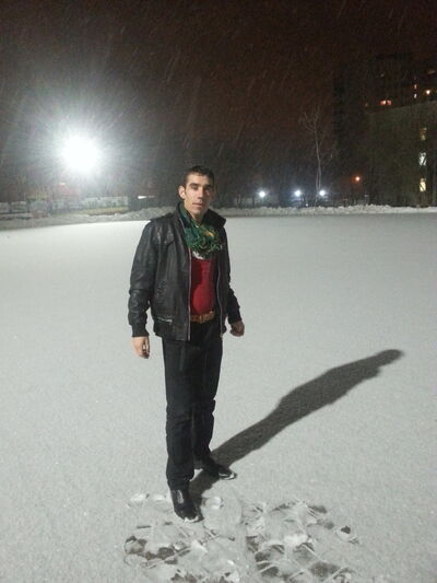  --,   Mokhammad, 32 ,   ,   , c 