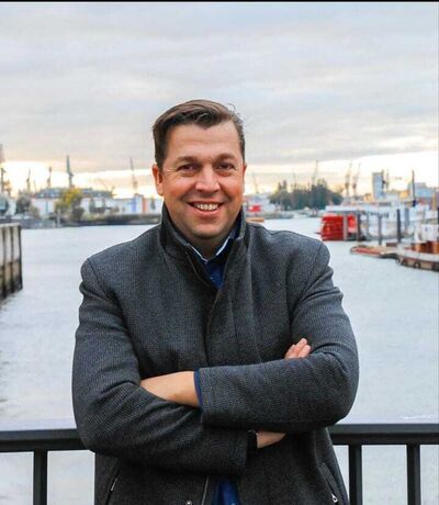  ,   David, 58 ,   ,   