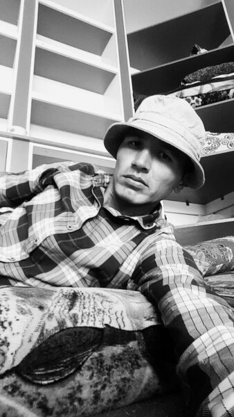  ,   Suslil , 34 ,  