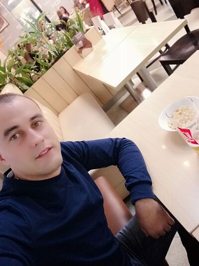  ,   Andrei, 33 ,   ,   