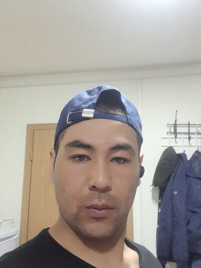  ,   Shuxrat, 33 ,   ,   