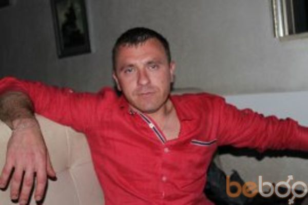  3820025  Iulian, 42 ,    