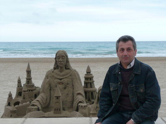  ,   Artur, 54 ,   ,   , c 