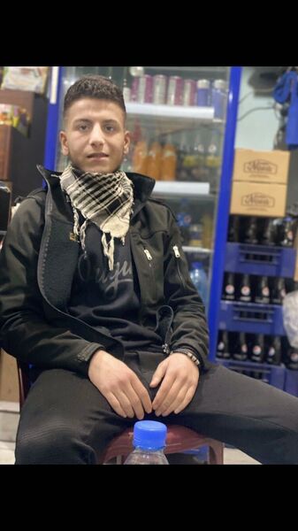  ,   Bakrey, 25 ,   ,   