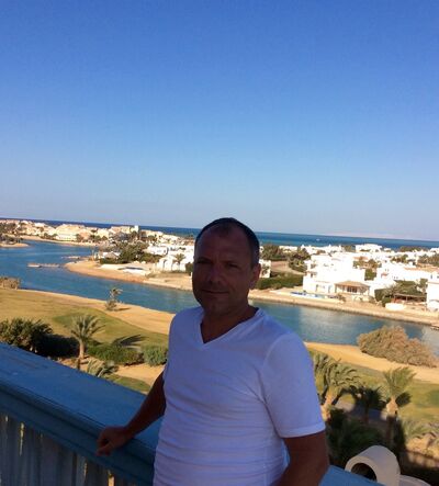  ,   Walery, 54 ,   , 